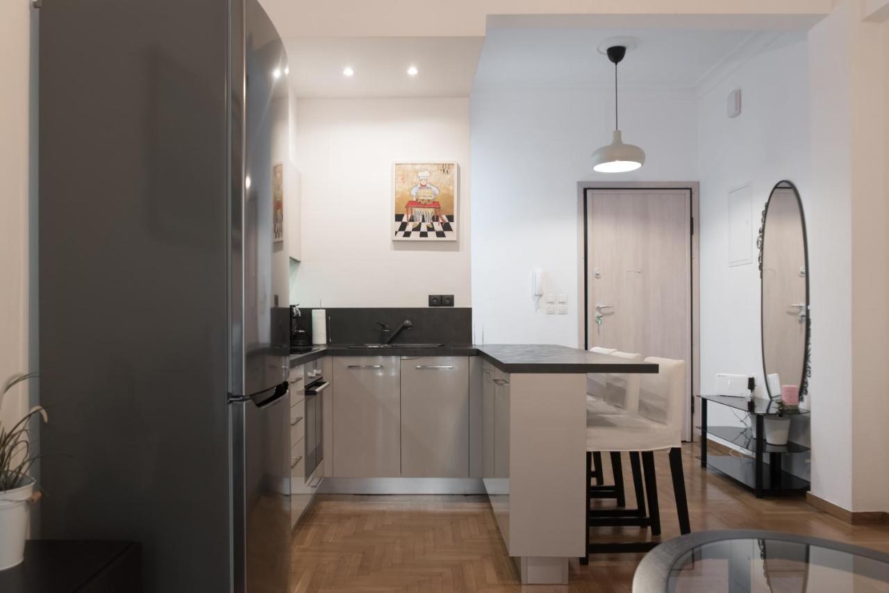 Amazing Apartment 2 Min To Acropolis Athens Luaran gambar