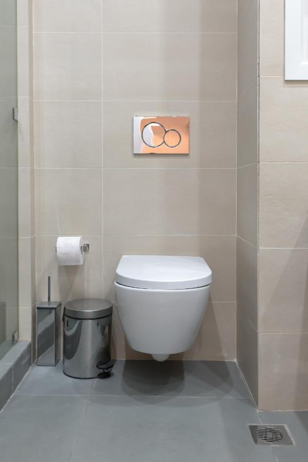Amazing Apartment 2 Min To Acropolis Athens Luaran gambar