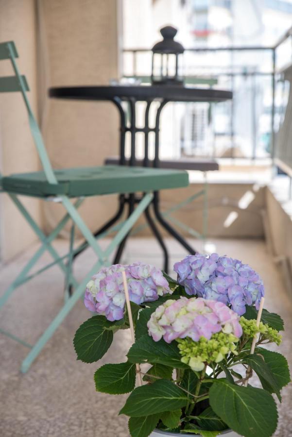 Amazing Apartment 2 Min To Acropolis Athens Luaran gambar